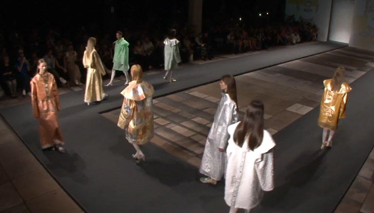 2018-07-02-Au197Sm on Fashionweekonline.com_2 Luglio 2018